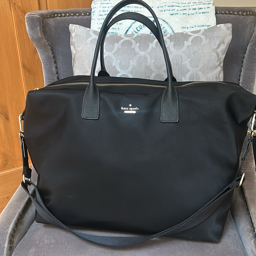 Kate Spade Large Duffle Travel Bag—like new!! - Picture 4 of 15
